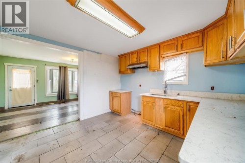 2616 Parent, Windsor, ON 