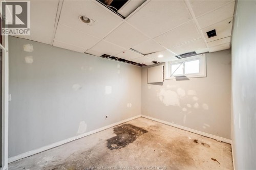 2616 Parent, Windsor, ON 