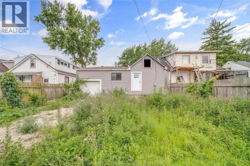2616 Parent, Windsor, ON 