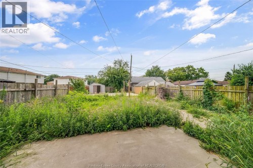 2616 Parent, Windsor, ON 
