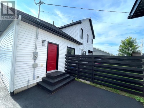 28 Ivanys Road, Grand Falls-Windsor, NL 