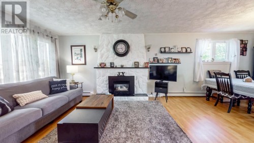 Living room - 11 Irving Drive, Paradise, NL 