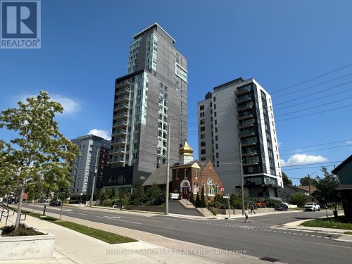 2004 - 158 KING STREET N  Waterloo, ON N2J 0E5