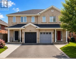 97 HOLLINGSWORTH CIRCLE  Brampton, ON L7A 0J5