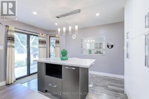 1042 Wetherby Lane, Mississauga, ON 