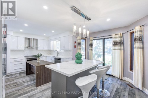 1042 Wetherby Lane, Mississauga, ON 