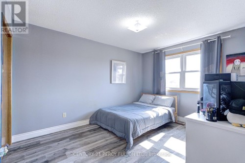 1042 Wetherby Lane, Mississauga, ON 