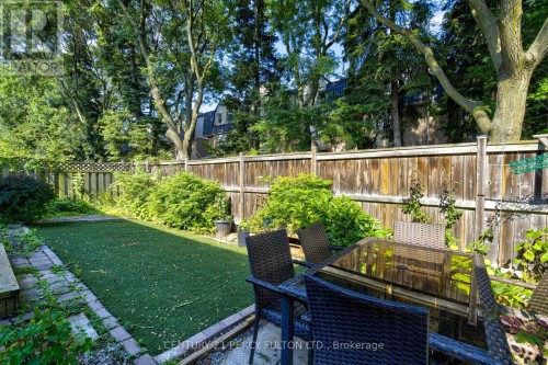 1042 Wetherby Lane, Mississauga, ON 