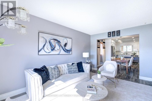 1042 Wetherby Lane, Mississauga, ON 