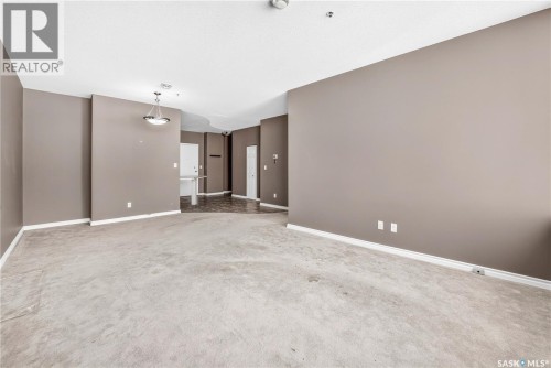 706 1867 Hamilton Street, Regina, SK 