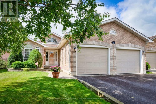 14 PALMER DRIVE  Barrie (East Bayfield), ON L4M 6V9