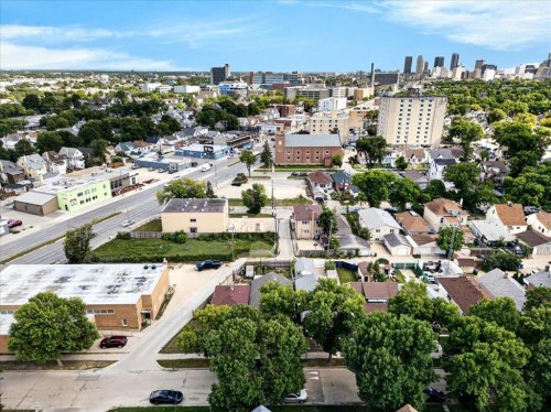 1007 Banning Street, Winnipeg, MB 