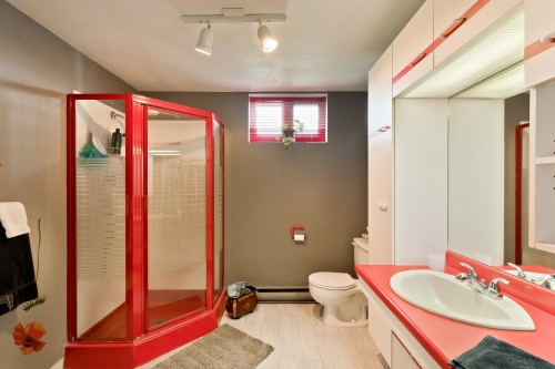 Salle d'eau - 231 Rue Roger-Boisvert, Sherbrooke (Fleurimont), QC 