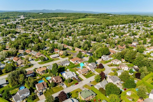 Photo aérienne - 231 Rue Roger-Boisvert, Sherbrooke (Fleurimont), QC 