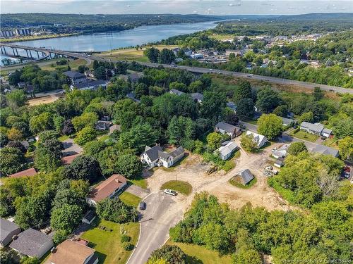 24 Vanhorne Crt, Fredericton, NB 