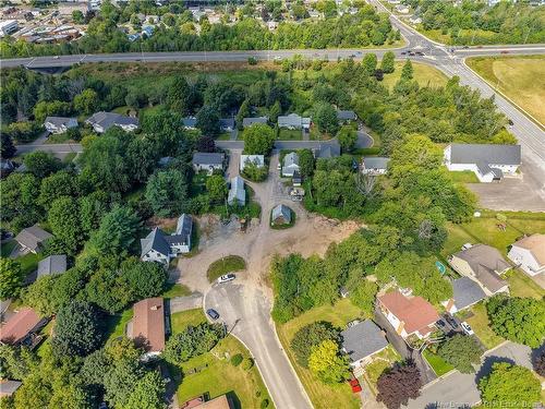 24 Vanhorne Crt, Fredericton, NB 