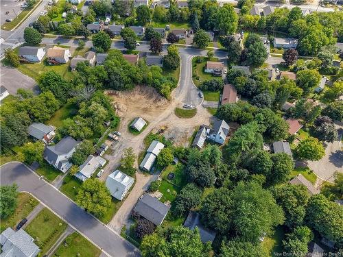 24 Vanhorne Crt, Fredericton, NB 