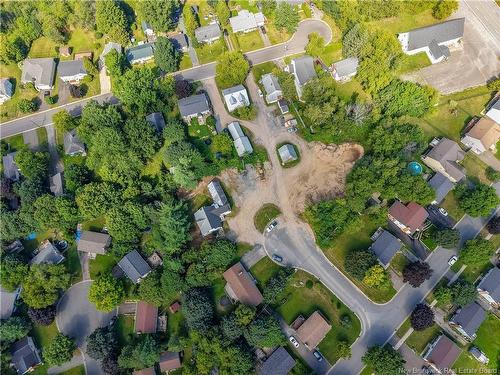 24 Vanhorne Crt, Fredericton, NB 