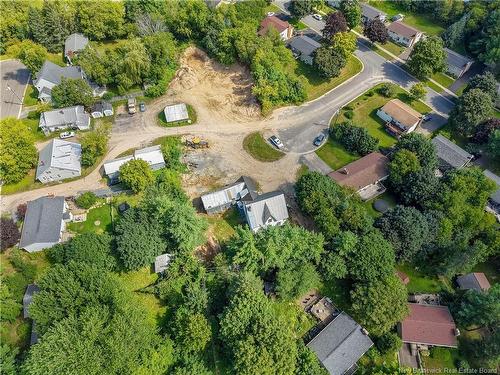 24 Vanhorne Crt, Fredericton, NB 