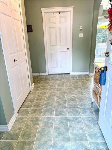 28 Chatwin St, Rothesay, NB 