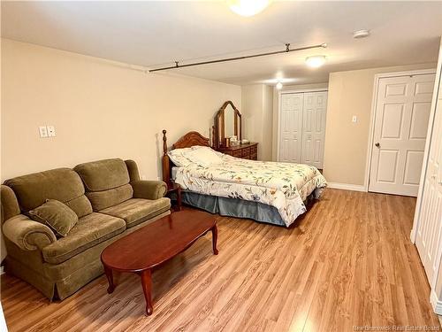 28 Chatwin St, Rothesay, NB 