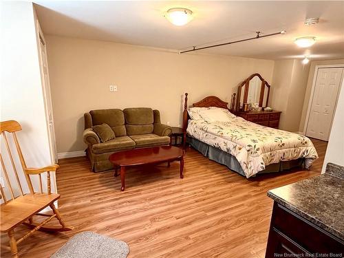 28 Chatwin St, Rothesay, NB 