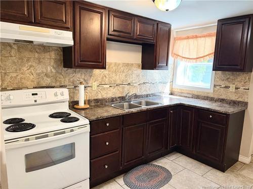 28 Chatwin St, Rothesay, NB 