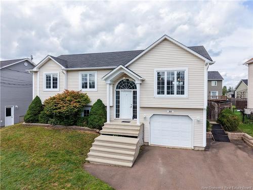 357 Maplehurst Dr, Moncton, NB 