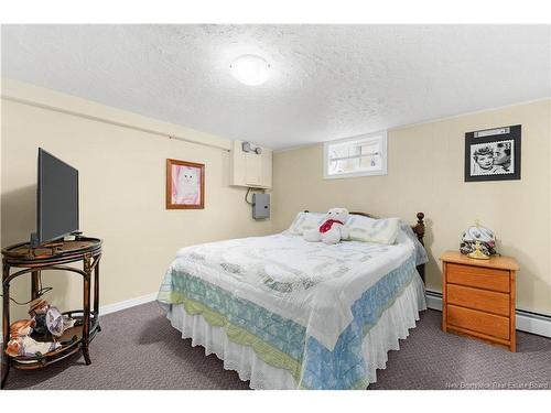 79 Poirier Dr, Moncton, NB 