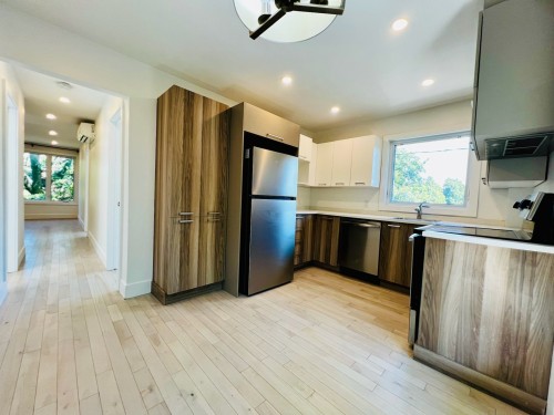 Kitchen - 8912 Av. De Chateaubriand, Montréal (Ahuntsic-Cartierville), QC 