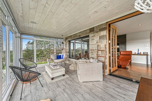 Solarium/Verrière - 398 Ch. De La Chute-Blanche, Sainte-Jeanne-D'Arc, QC 