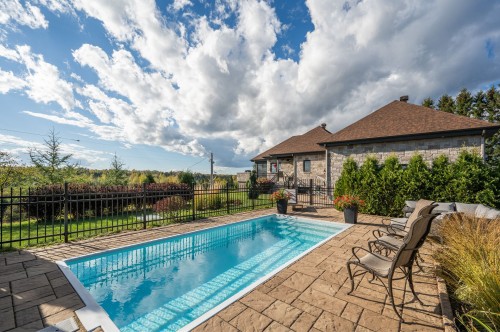 Piscine - 398 Ch. De La Chute-Blanche, Sainte-Jeanne-D'Arc, QC 