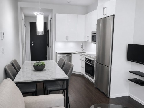 Dining Room - 400-1225 Boul. Robert-Bourassa, Montréal (Ville-Marie), QC 