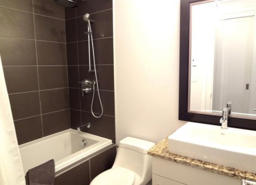 Bathroom - 400-1225 Boul. Robert-Bourassa, Montréal (Ville-Marie), QC 
