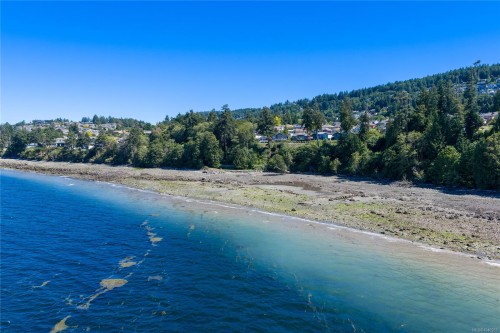 5402 Bayshore Dr, Nanaimo, BC 