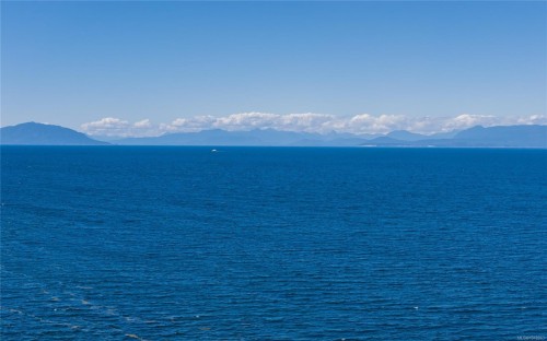 5402 Bayshore Dr, Nanaimo, BC 