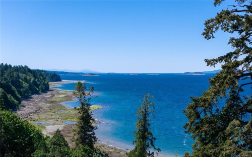 5402 Bayshore Dr, Nanaimo, BC 