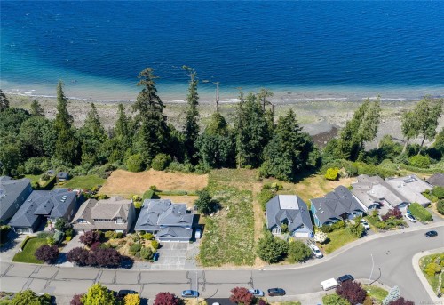 5402 Bayshore Dr, Nanaimo, BC 
