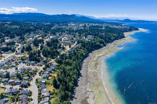 5402 Bayshore Dr, Nanaimo, BC 