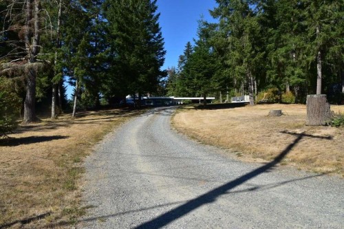 4065 Gibbins Rd, Duncan, BC 
