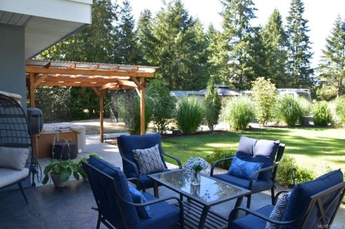 4065 Gibbins Rd, Duncan, BC 