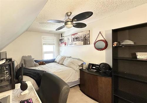 48 Hespeler Ave, Winnipeg, MB 
