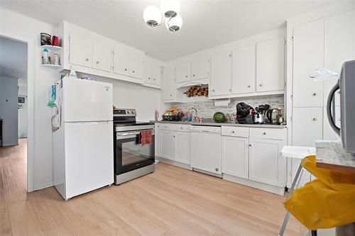528 Kavanagh St, Winnipeg, MB 