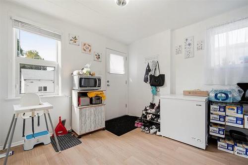 528 Kavanagh St, Winnipeg, MB 