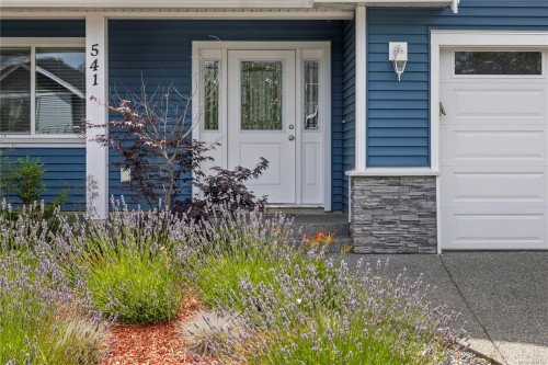 541 Lori Pl, Nanaimo, BC 