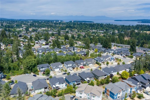 541 Lori Pl, Nanaimo, BC 