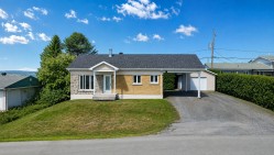 1065 139e Rue Saint-Georges, QC G5Y 2M7