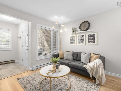 16 4 Rose Way, Dartmouth, NS 