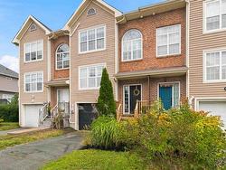 291 Rutledge Street Bedford, NS B4A 4L1