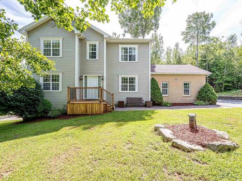 77 Holyrood Close, Fall River, NS 